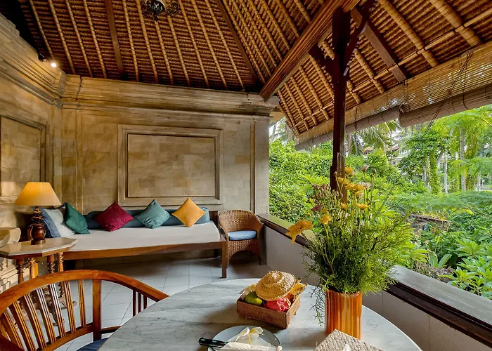 Kebun Indah Hotel 4*