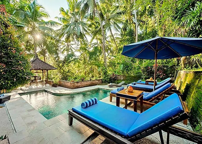Kebun Indah Hotel 4*